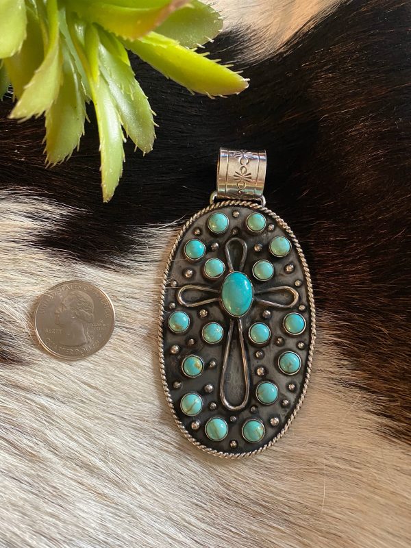 The Turquoise Queen pendant Hot on Sale