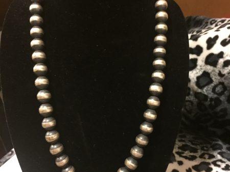 Navajo pearls necklace 24 inches 12 mm beads Discount