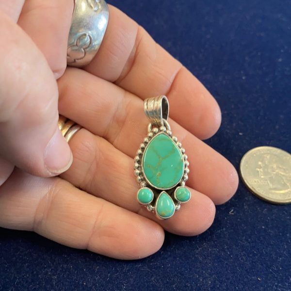 “The Wolf Track” kingman Turquoise pendant Hot on Sale