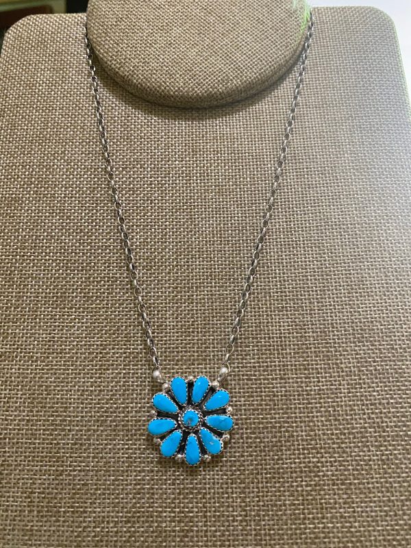 Zuni Single flower necklace Online now