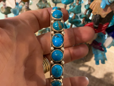 Circle oval shaped Kingman Turquoise bracelet Sale