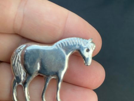 The Horse Pin Online